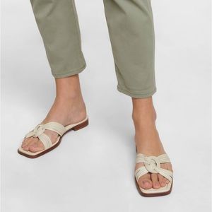 SOULIERS MARTINEZ Dario leather sandals